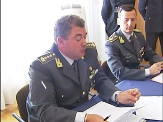 TERRORISMO: STRONCATO TRAFFICO D'ARMI