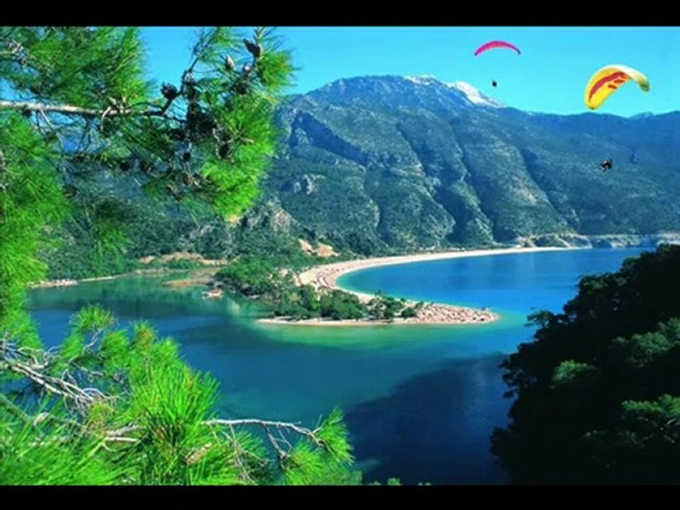 AYŞEGÜL DURUKAN SUDA BALIK YAN GİDER - YouTube