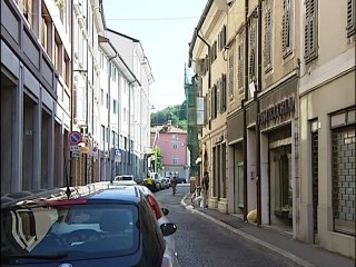 MANOVRA, " SPECIALITA' A RISCHIO"