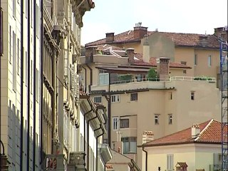 CALANO I FURTI DURANTE LE FERIE