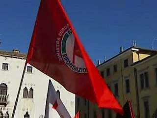 INDIGNADOS IN PIAZZA