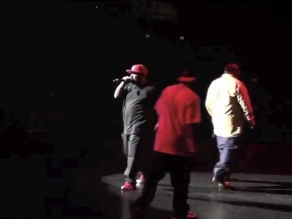 Mack 10 & Glasses Malone "Haterz" & "Foe Life" Live @ 93.5 K-DAY Krush Groove, Gibson Amphitheatre, Los Angeles, CA, 05-16-2010