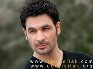 Uğur IŞILAK - Ağlatma Beni