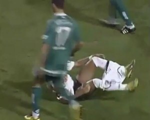 Neymar'dan ahlaksız çalım