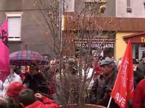 C 'est la fin de la semaine et la grève des facteurs à Millau continue.