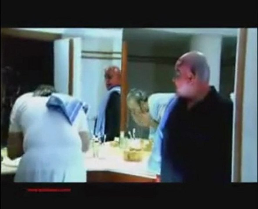 Shaitan En el baño