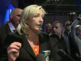 Le Pen launches French presidential bid