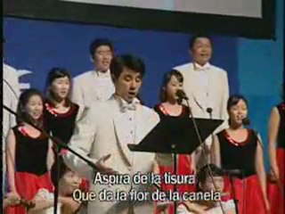 La flor de la canela interpretada por coro coreano