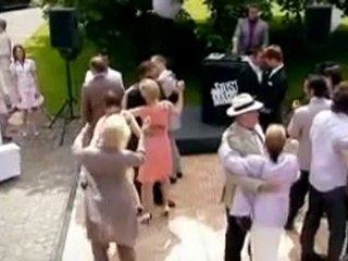 Christian & Olli - I Do