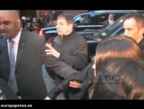 Rihanna rinde homenaje a sus fans con una fragancia