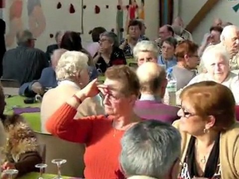 SOLEIL AU REPAS DES AINES DE CHAMBLY