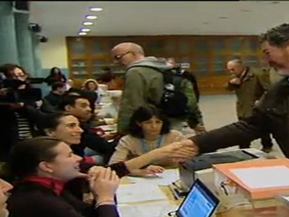 Equo llama a votar con el corazón y la cabeza