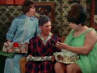 Female Trouble - Christmas at Davenport's (by John Waters)