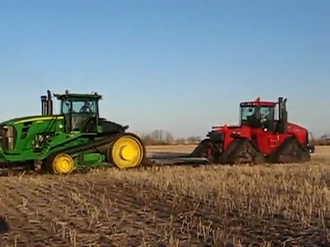 tarimdestek.net John deere 9630T ile Case quadtrac STX535 Paletli Güç Denemesi