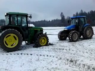 www.tarimdestek.net John Deere ile New Holland Güç Denemesi