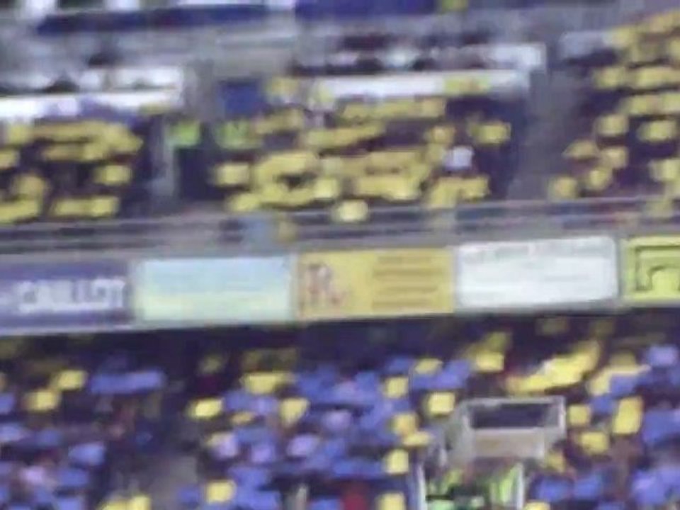 le tifo au michelin avant le match asm -aironi