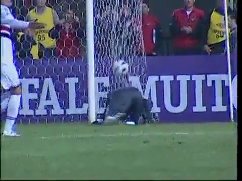 Atlético-pr 1x0 São Paulo - MELHORES MOMENTOS - Brasileirão 2011 - 16 11 2011