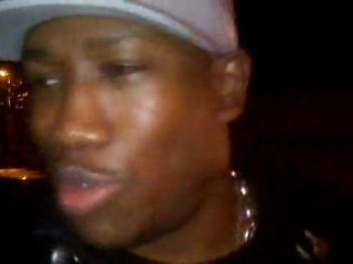 MOKOBE du 113 dédicasse Kenza DALI footballeuse du PSG