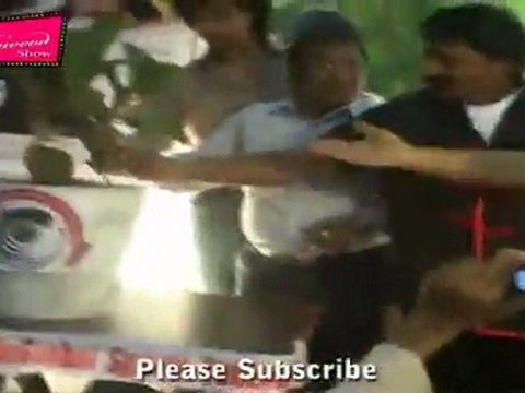 Govinda Soils A Plant @ Bruce Lee's 71st Birthday Celebration