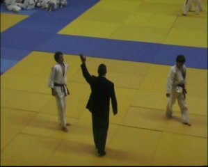 Thomas judo 3eme au tournoi international Trappes 2011