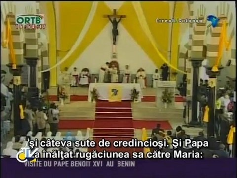 Benedict al XVI-lea se roagă pentru Africa în Catedrala din Cotonou