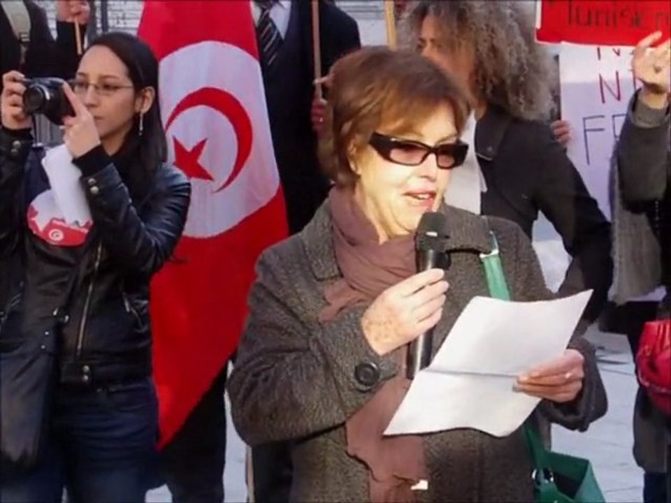 Rassemblement de solidarité avec les femmes tunisiennes (2/4)
