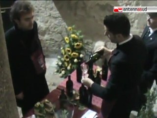 TG 21.11.11 Bisceglie festeggia con i calici nel borgo