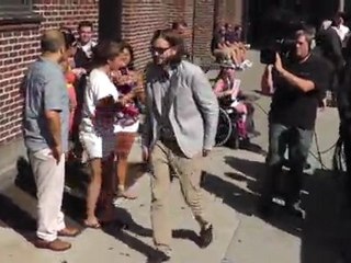 Demi Moore Heads To Hawaii After Split