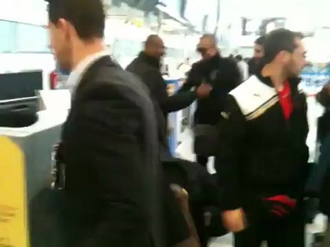 RedPlanet.gr - Μιραλάς στο Ελ. Βενιζέλος