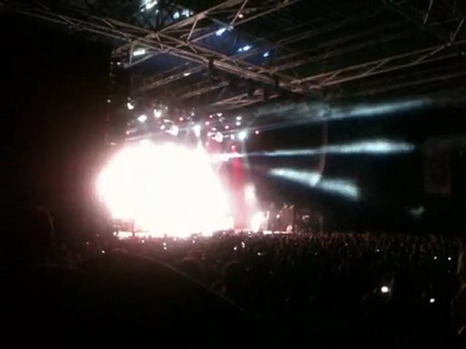 concert incubus