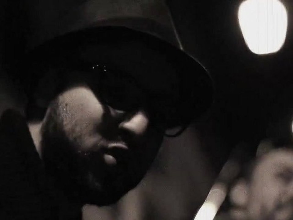 [TEASER/CLIP] Le Gouffre présente "Marche Arrière"