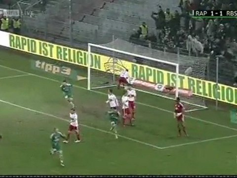 Super combinaison sur coup franc pour le Red Bull Salzbourg