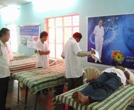 EENADU STAFF BLOOD DONATION AT VIJAYAWADA ON 16-11-11-RED CROSS VIJAYAWADA