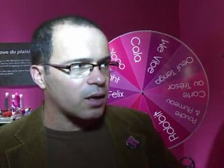 Une exposition sur la sexualité place de la Bastille à Paris