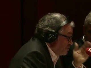 Serge July : "Où en est le match Sarkozy-Hollande ?"