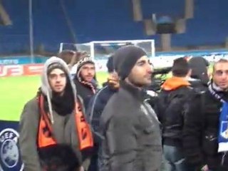 Ο Ιβάν παίζει μπάλα στην προπόνηση του ΑΠΟΕΛ