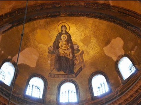 Divna Ljubojevic - Hristos Anesti