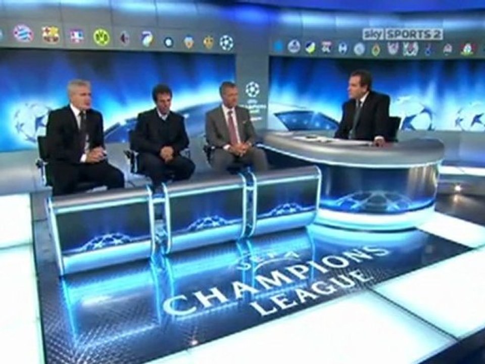 Manchester United v Benfica Lisbon