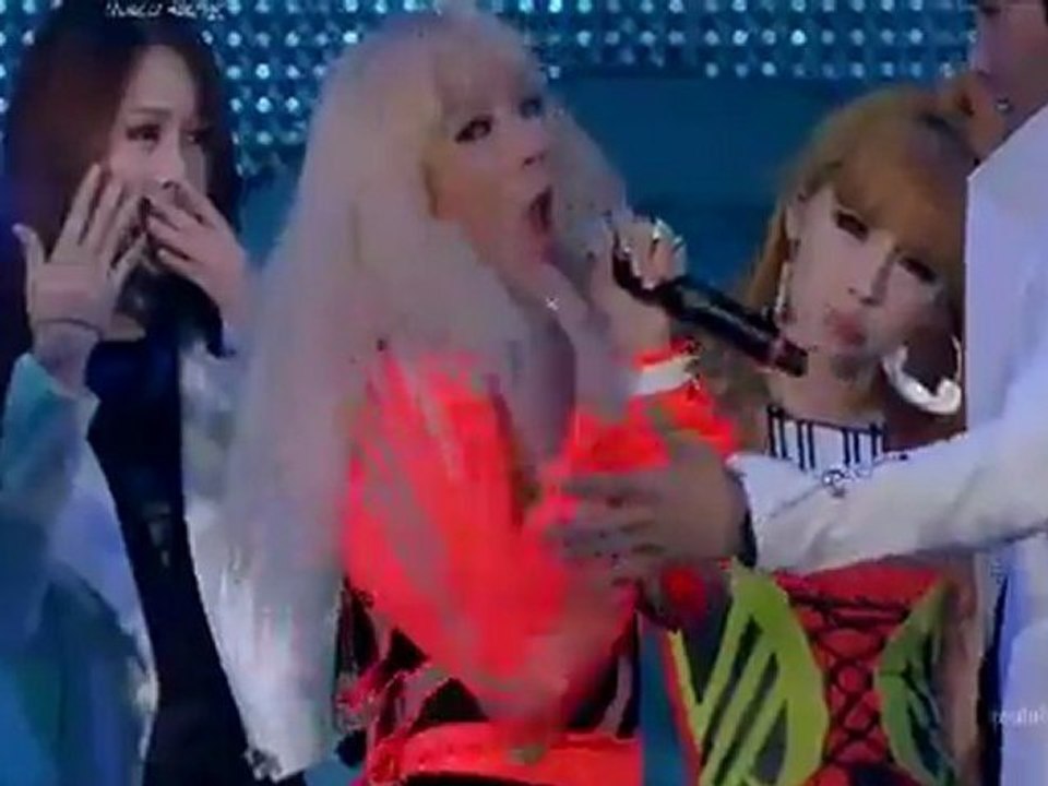 [Live HD 1080p] 110627 - 2NE1 - Go away - Seoul Osaka Music