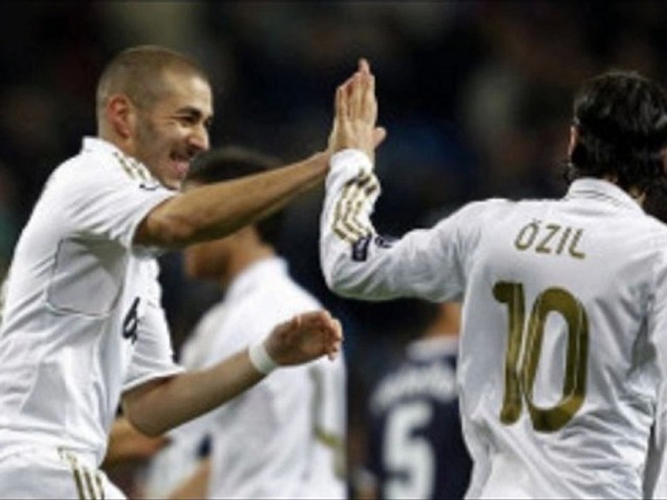 Real Madrid 6-2 Dinamo Zagreb Benzema, Callejon double, Higuain superb-finish