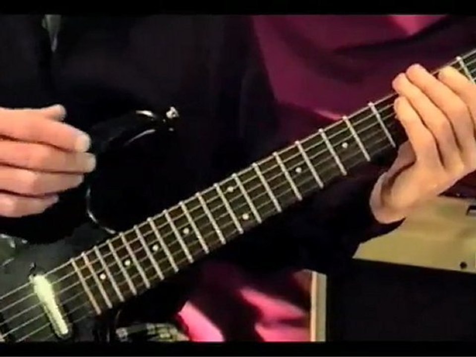 Extrait de Le tapping polyphonique à la guitare