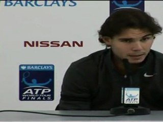 Federer barre a Nadal en la Copa de Maestros