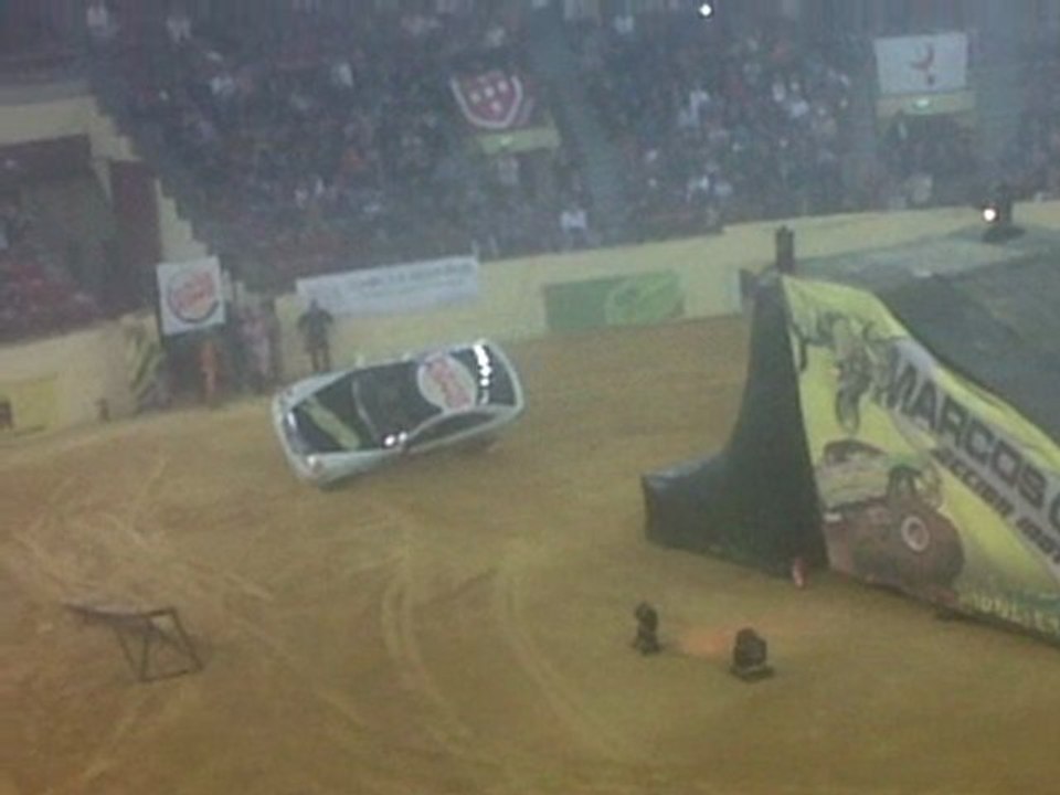 VID 00014-20111120-1736