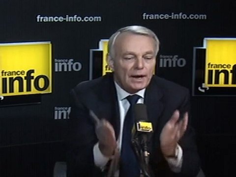 Ayrault demande à Duflot si Joly est toujours la candidate EELV