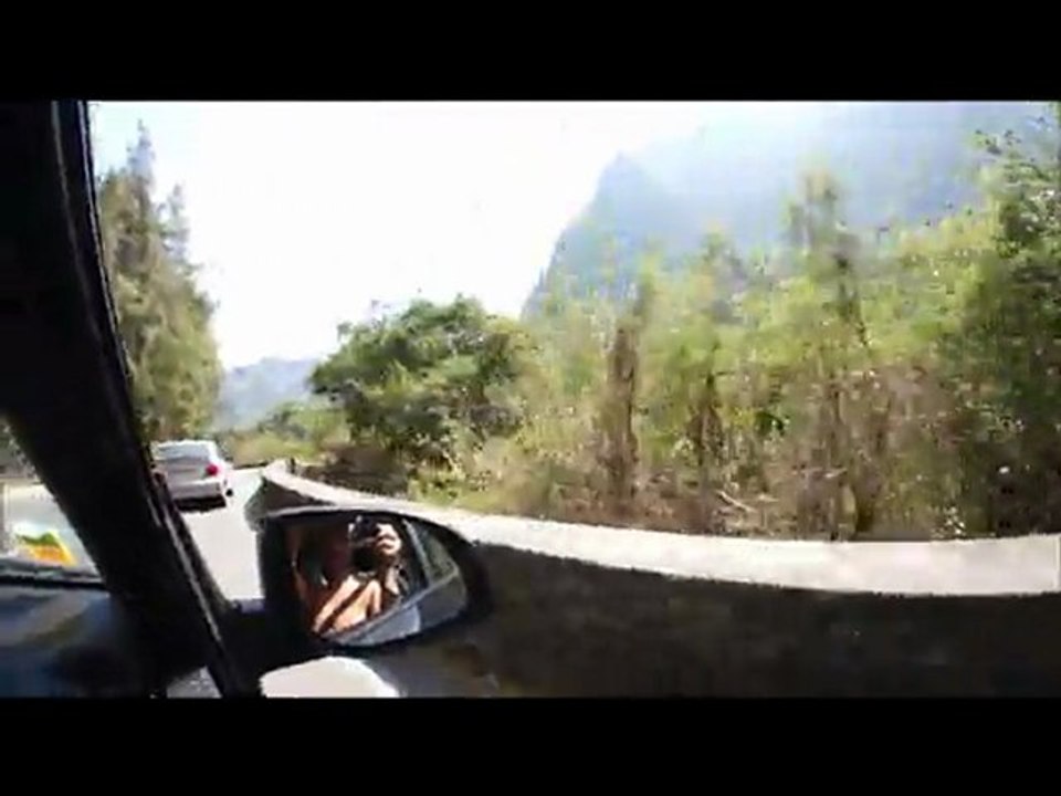 Montée vers Cilaos Inboard 3/11-2011