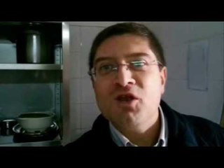 Aversa (CE) - Rampa disabili alle Poste, problema "risolto"