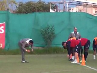 Προπόνηση ΑΕΛ 23/11 Ζέσταμα