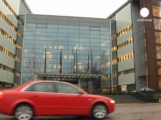 Huge job cuts at Nokia-Siemens Networks