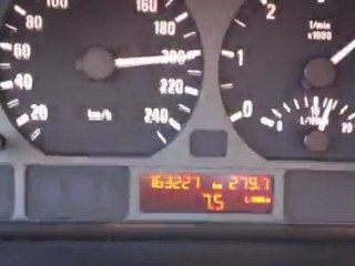 Direction ghomrassen à 210 km/h en BMW 318 D phase II - année 2005