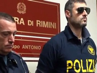 Download Video: Anzina in ospedale dopo uno scippo: identificati i due autori